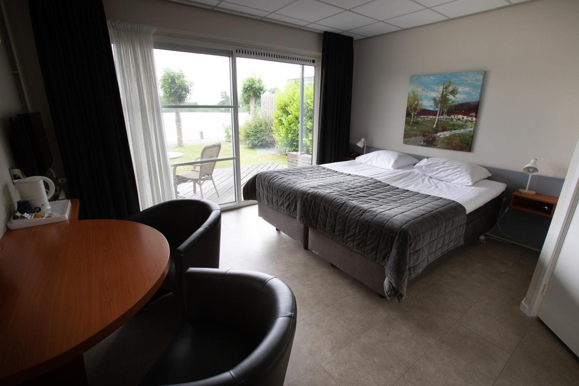 Hotel Princenhof Earnewâld Extérieur photo